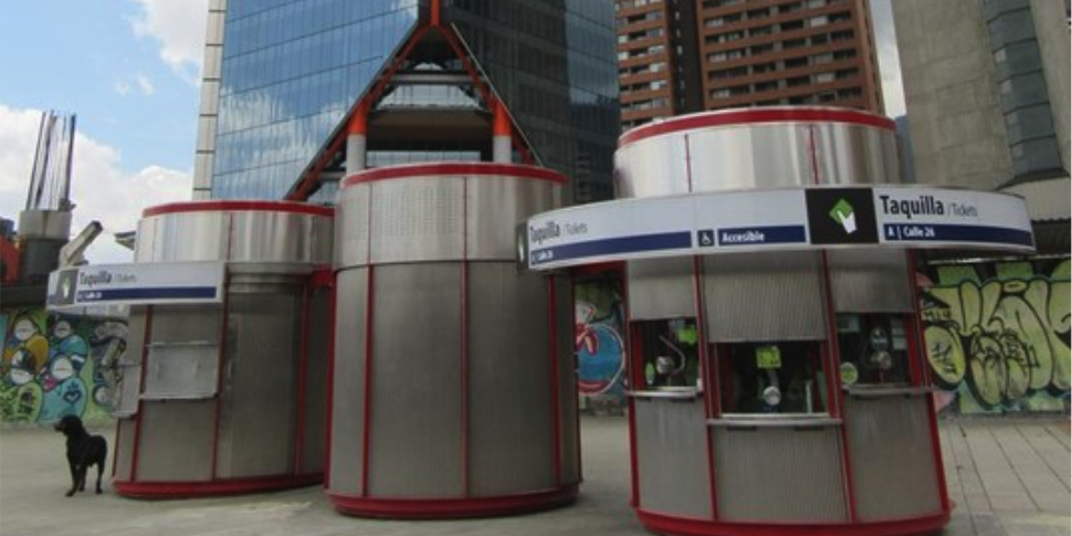 Taquillas de Transmilenio - Atrio Norte